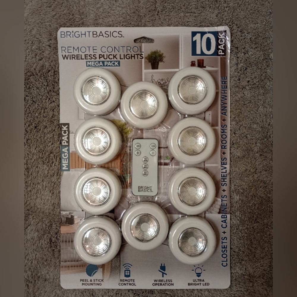 BRIGHTBASICS REMOTE CONTROL WIRELESS PUCK LIGHTE (MEGA PACK 10)